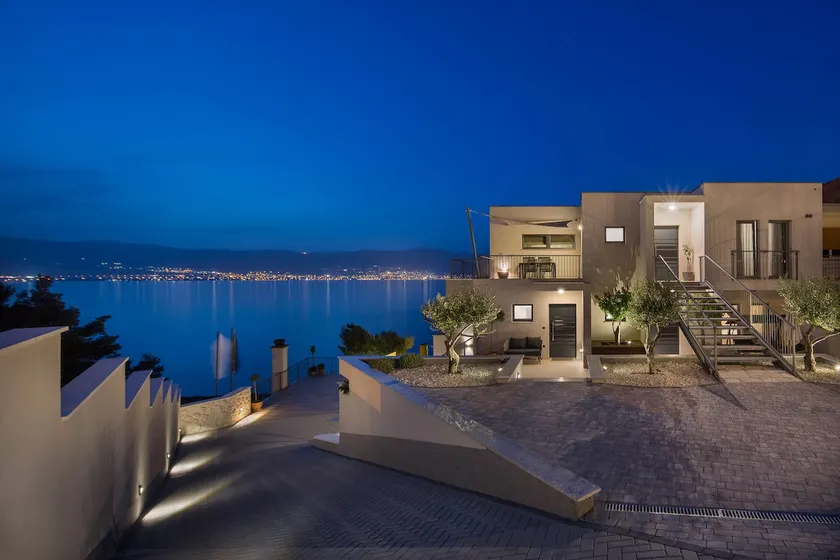 Olive Hill House_2bedr_ ground floor_Sea/pool view - Image 1