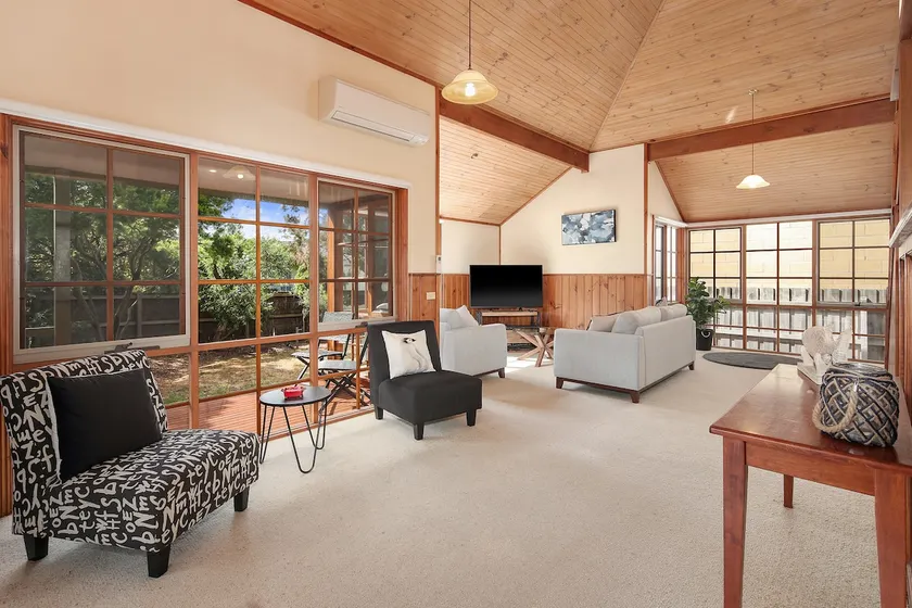 Ripple Retreat- 5 mins walk to surf beach! WiFi - Image 1