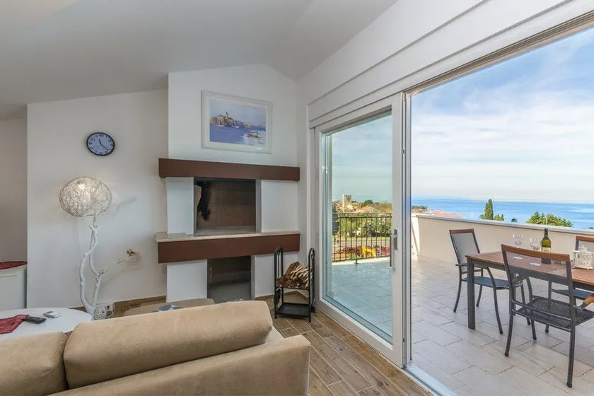 Grijani bosses - Apartman Lux Villa Ren - Image 1