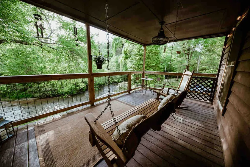 Riverfront cabin on Chauga River \"Boarhogs  Place\" - Image 1