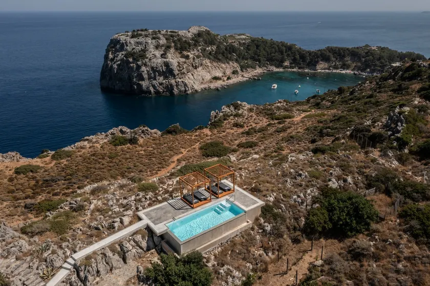Pristine Seaview Villa , with 5-Star Resort Access - Image 1