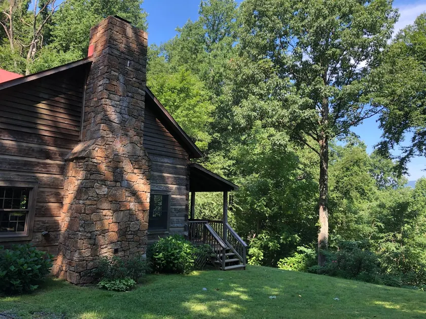 Log Cabin and Ragged Rock Ridge - Image 1