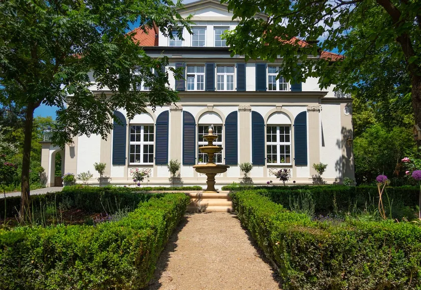 Villa Golding - Flat 2 - Image 1