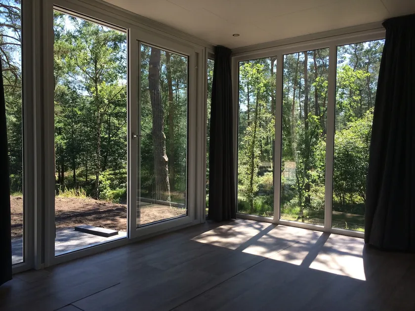 Atmospheric BosBungalow 11 Veluwe with 2 e-bikes - Image 1
