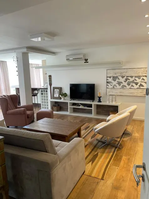 La Defense Condominium - Image 1