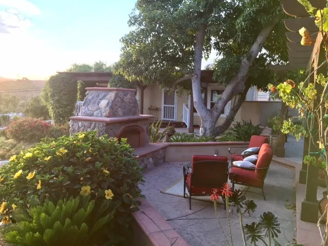 Guesthouse with beautiful views, pool, spa! - Image 1