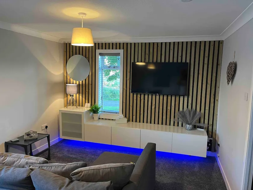Erskine Apartment - Image 1