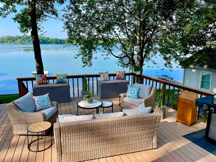 ‘Tis our Cottage lake time awaiting & views - Image 1