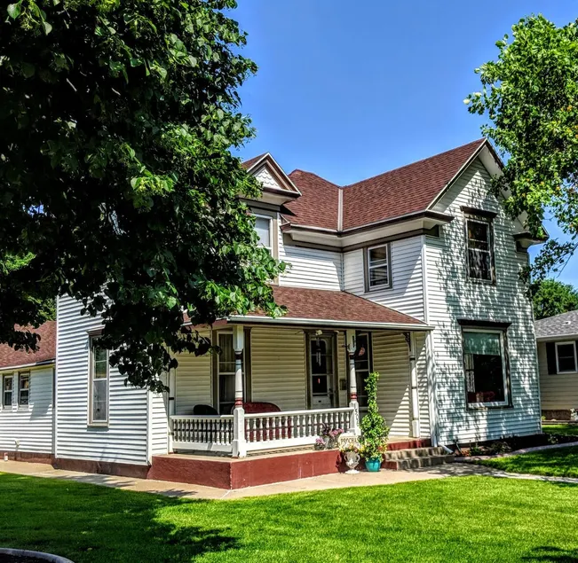 The Heritage House built in 1888. - Image 1