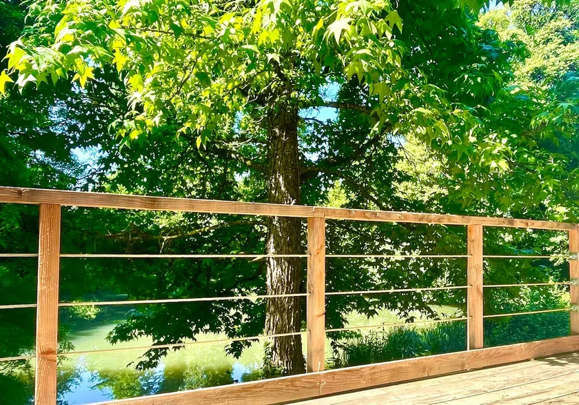 Terrace on the water, chestnut cottage - Image 1