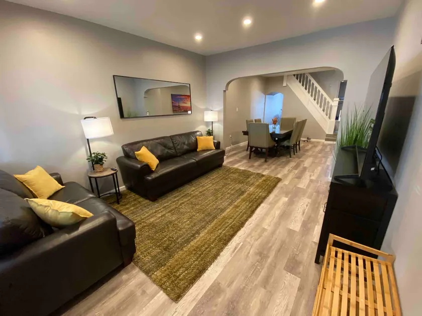 Cheerful 4-bedroom row home in Mahanoy City - Image 1