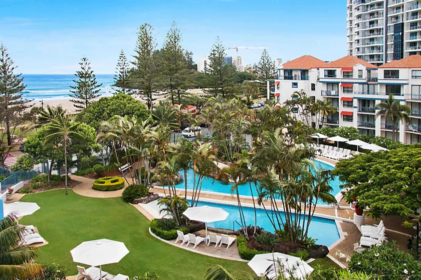 Gold Coast Calypso Plaza Suites Coolangatta Beach - Image 1