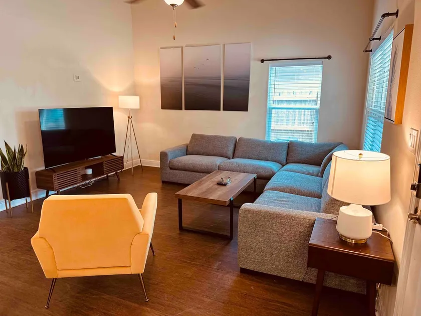 Pensacola Paradise Getaway - Image 1