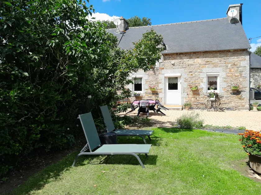 Country House - Image 1