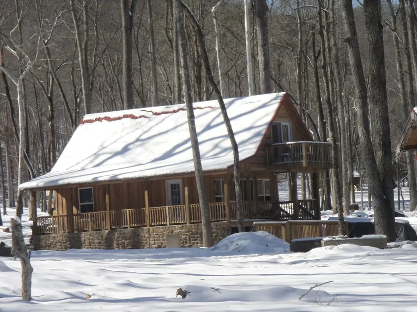 Lazy G Cabin #4 Creeks Edge - Image 1