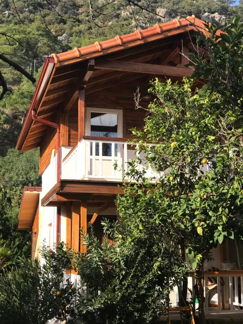 Near The Mountain Paradise Garden and Sea Villa - Image 1