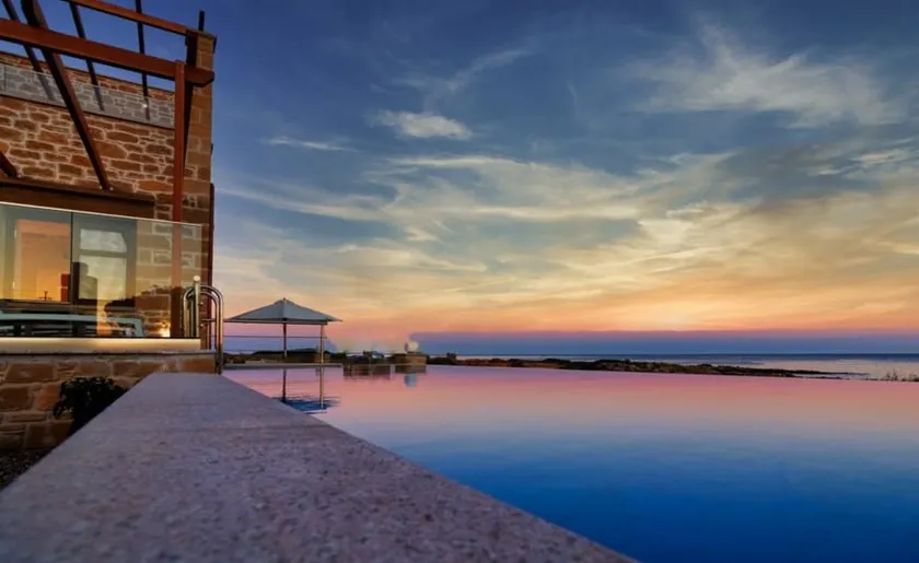 Athinais villa - Image 1