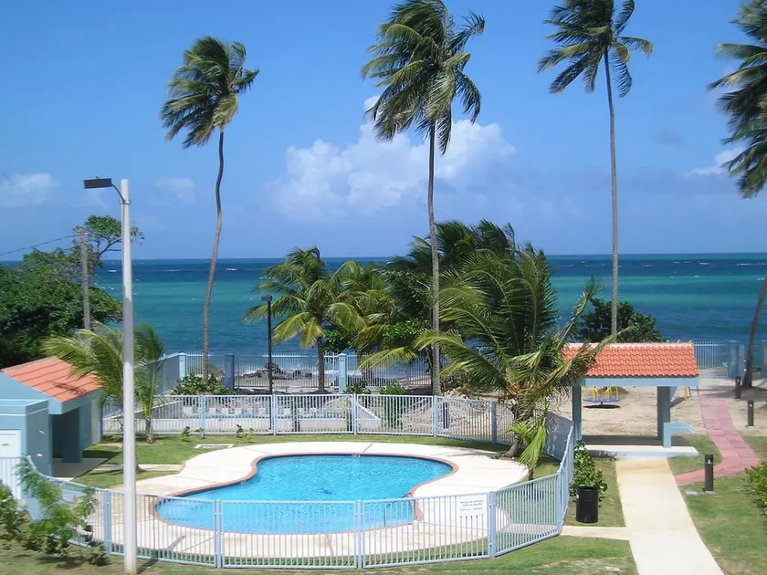 Villas de Mar Beach Resort - Image 1