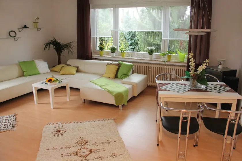 central but quiet apartment - Image 1