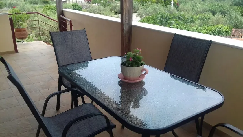 Cozy House, 50m from the sea! - Image 1
