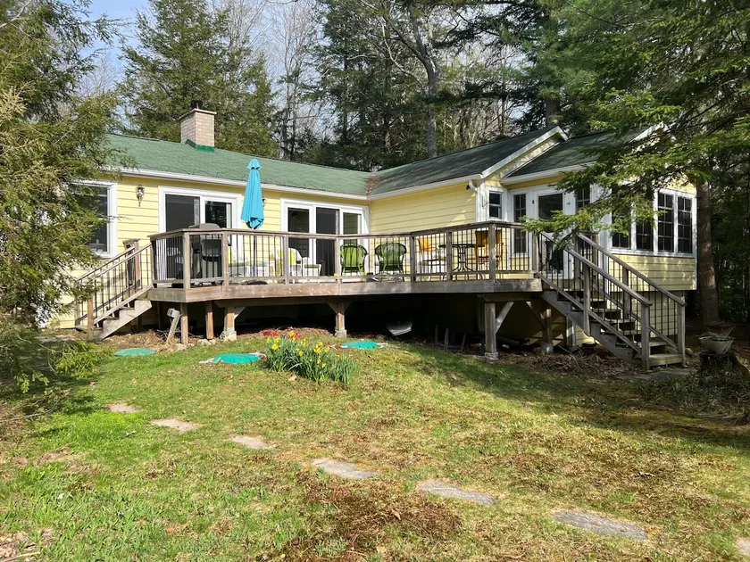 Muskoka Oasis with Sauna - Image 1