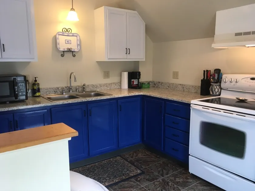 Beautiful apartment in historic building - Image 1