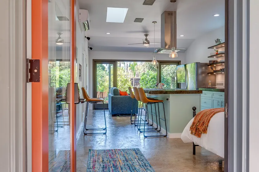 Cottage in the Garden. New!  Modern! - Image 1