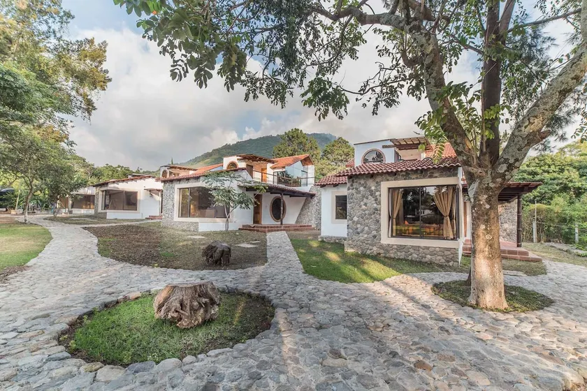 VILLA 2 - SUEÑOS DEL LAGO - Image 1