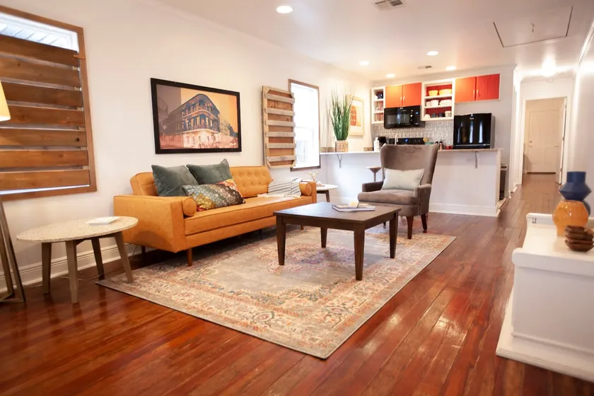 Eclectic Uptown Apt | Blocks to Magazine Street - Image 1