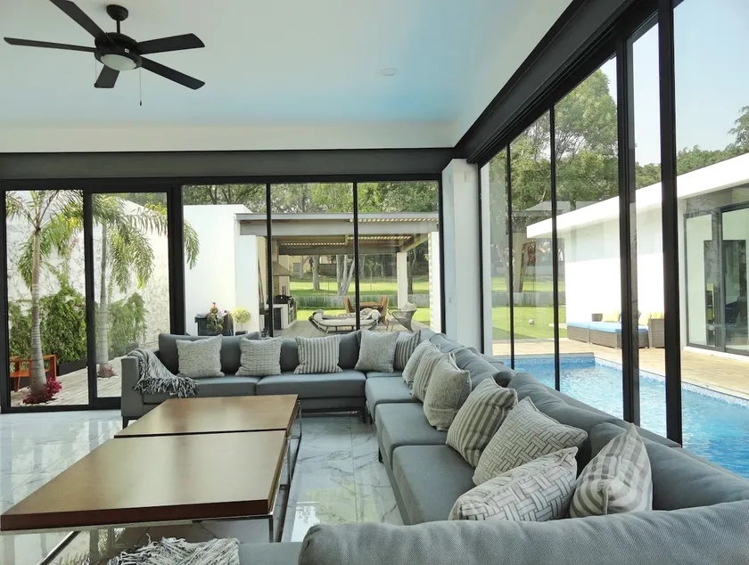 Amazing house with heated pool in Lomas de Cocoyoc - Image 1
