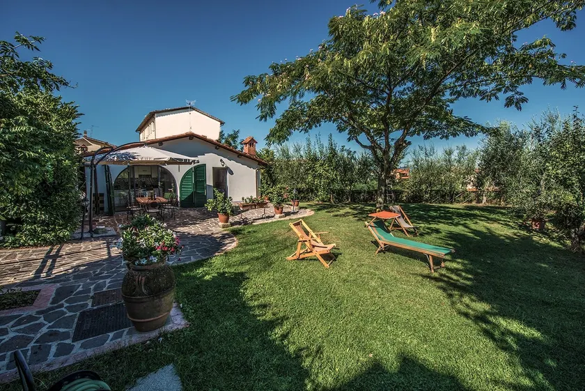 Villa Belvedere - En 'oase af afslapning mellem karakteren og landsbyen blandt de smukkeste - Image 1