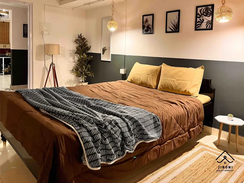 Jironi - Picturesque Boho Chic 1BHK+Centre of city - Image 1