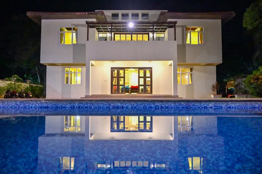 Patni Villa, Luxury 6 bhk villa with private pool - Image 1