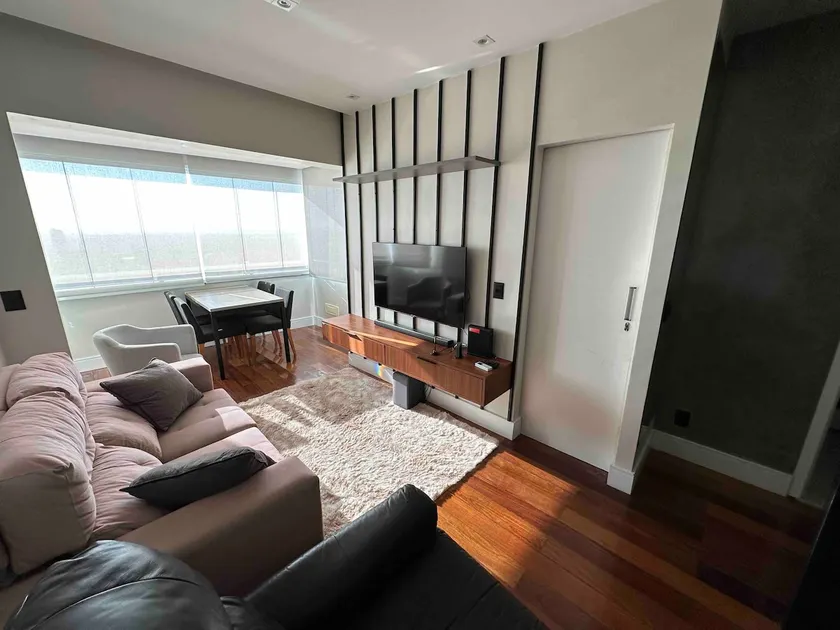 Full loft, great location - Image 1