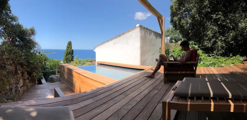 Little heaven with sea view in Corsica - Image 1