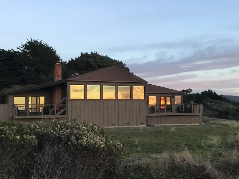 Procford Home at Sea Ranch - Image 1