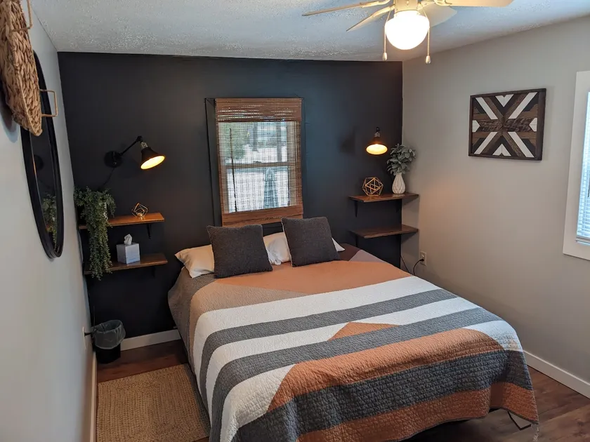 Rest and relax in cozy cabin close to lake! - Image 1