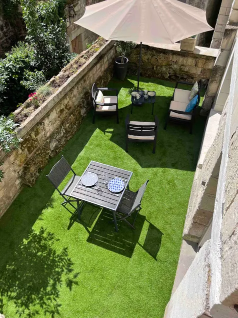 Badebec: Terrace + Bike Parking, close to Château - Image 1