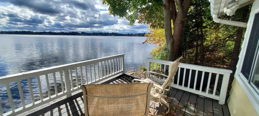 Lake Lansing Adorable Cottage - Image 1