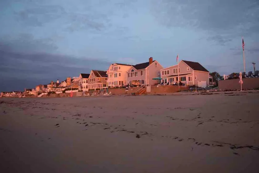 Sunrise and Smores on the Beach - 5 bedrooms - Image 1