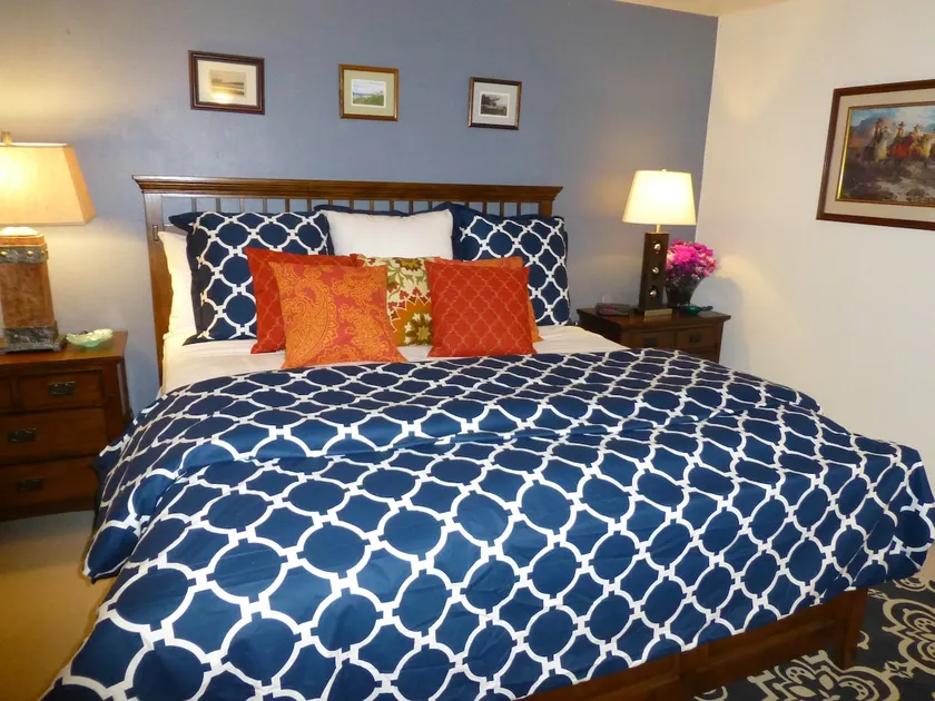 Spruces 12 condo - Image 1