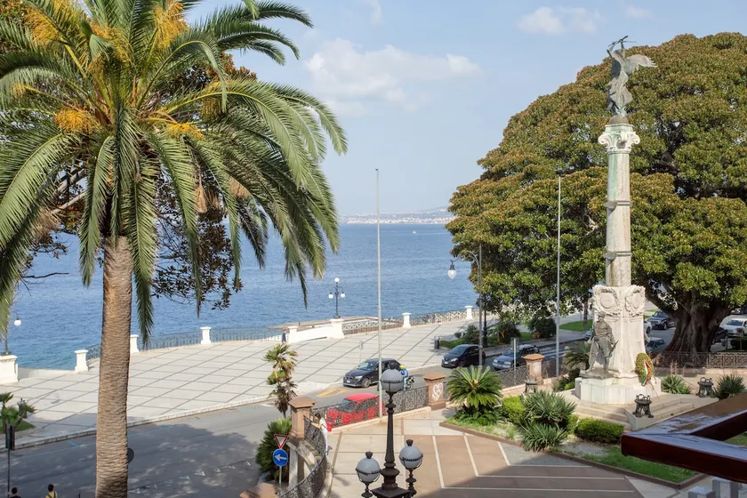 La Finestra sul Mare - Image 1