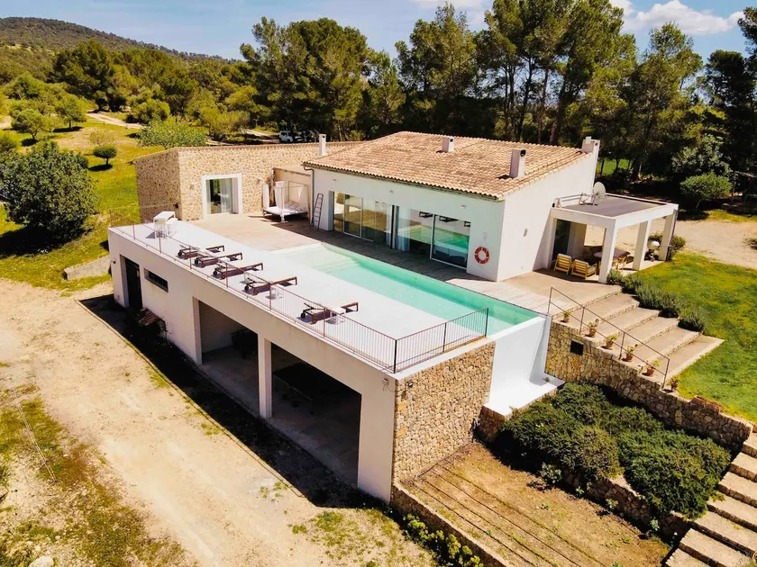 Hidden, Mediterranean fantastic - Image 1