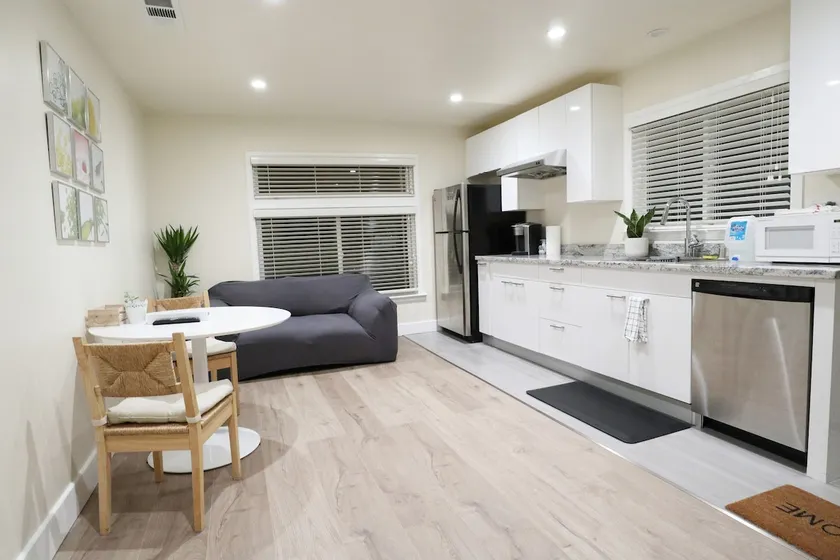 Modern House near Apple Park - Image 1