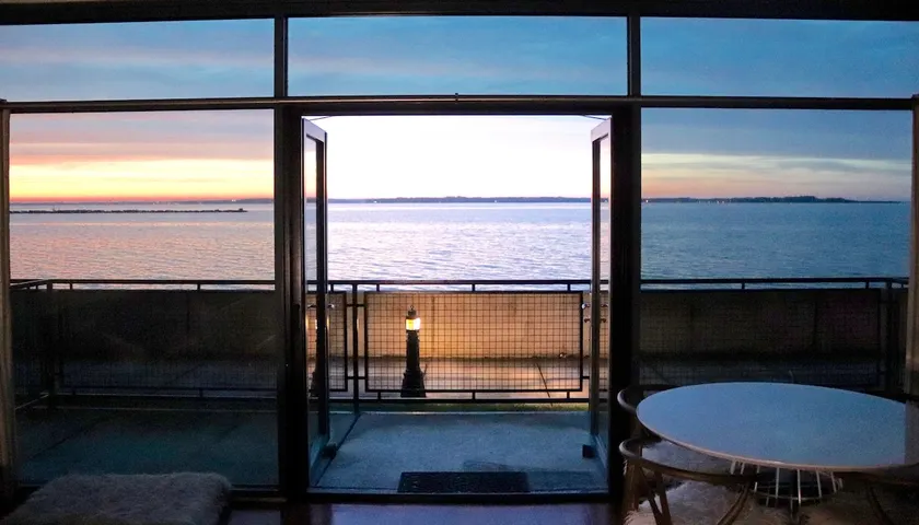 180° Lake View in the Heart of Downtown Sandusky - Image 1