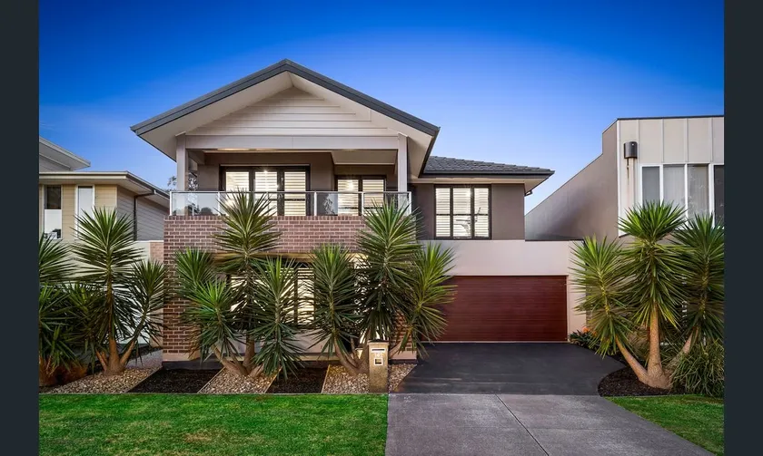 Luxury in the heart of Doreen - Image 1