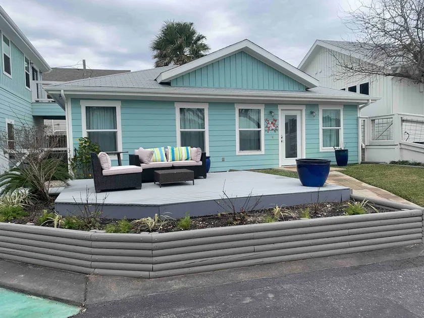 Little Villa #36 - Image 1