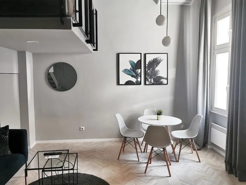 Luxury MINT boutique studio Delux - Image 1