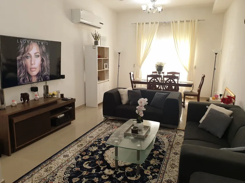 Private Apt + King Bed + Wifi + BeIN TV + Parking_ - Image 1