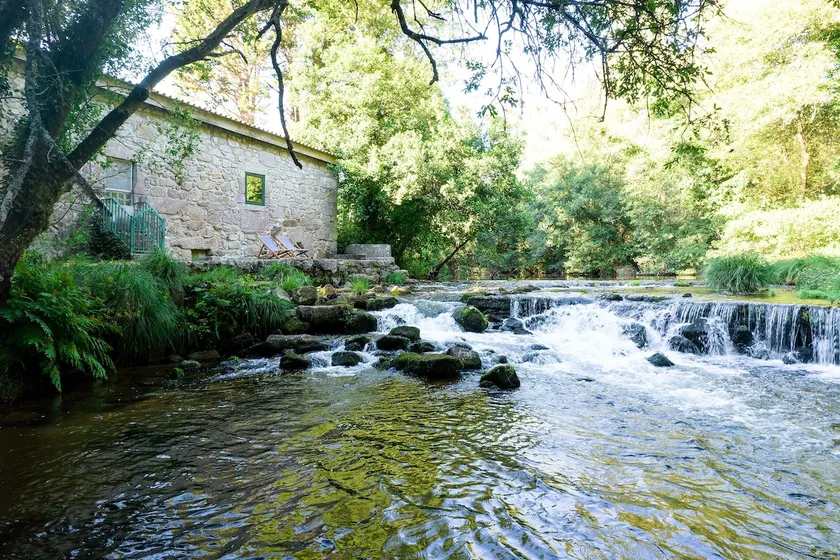 Neiva River House - Azenha Next to the River - Image 1